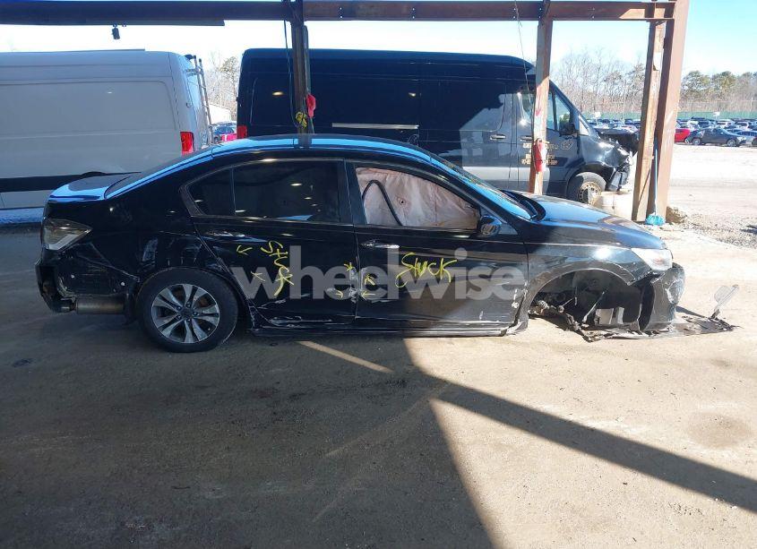 Photo 12 of 2015 Honda Accord LX (VIN 1HGCR2F30FA243294)