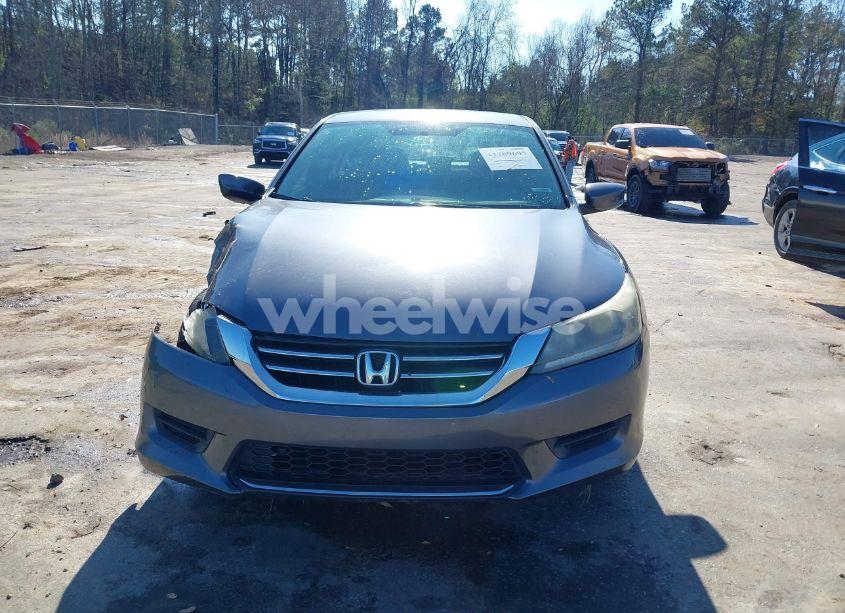 Photo 12 of 2015 Honda Accord LX (VIN 1HGCR2F30FA258426)
