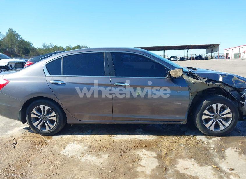 Photo 13 of 2015 Honda Accord LX (VIN 1HGCR2F30FA258426)