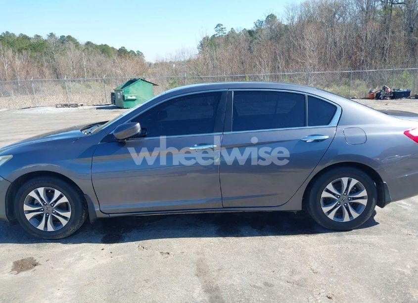 Photo 14 of 2015 Honda Accord LX (VIN 1HGCR2F30FA258426)
