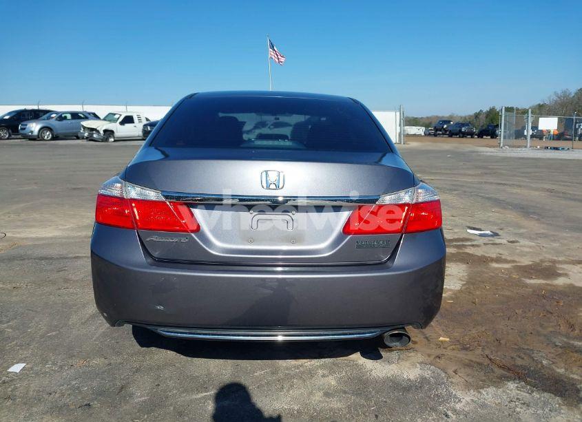 Photo 16 of 2015 Honda Accord LX (VIN 1HGCR2F30FA258426)
