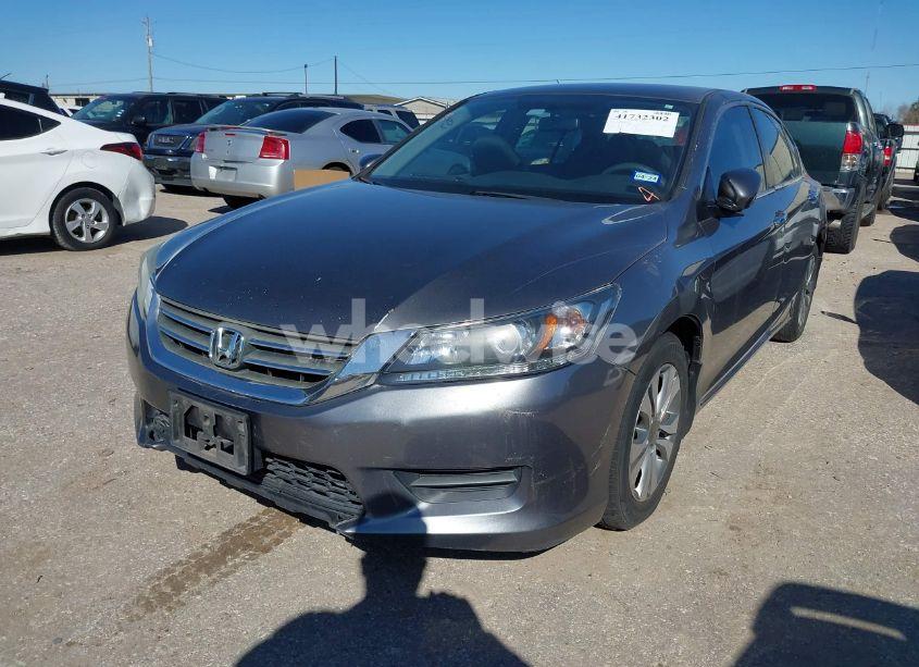 Photo 2 of 2015 Honda Accord LX (VIN 1HGCR2F30FA259043)