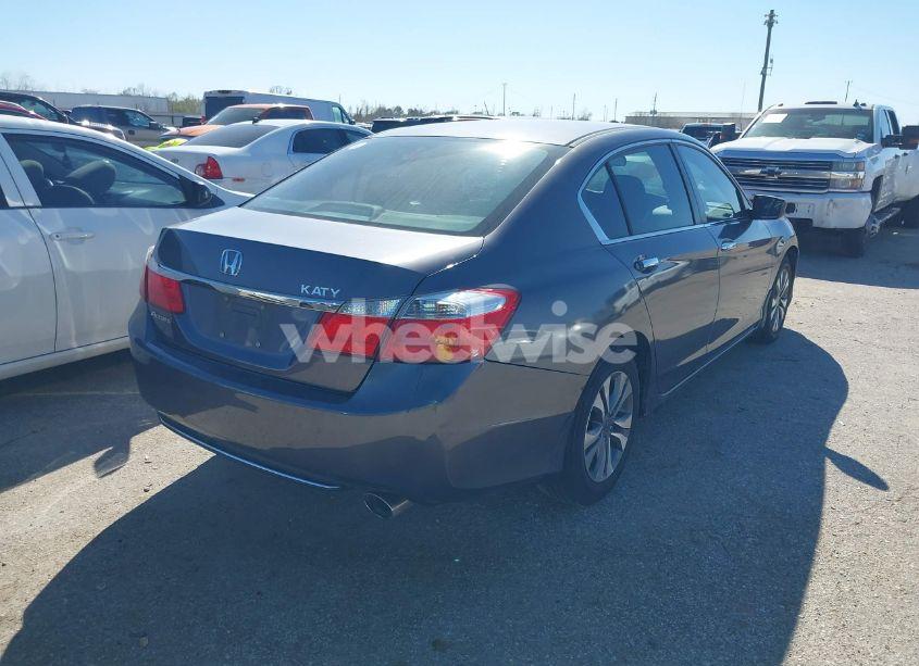 Photo 4 of 2015 Honda Accord LX (VIN 1HGCR2F30FA259043)