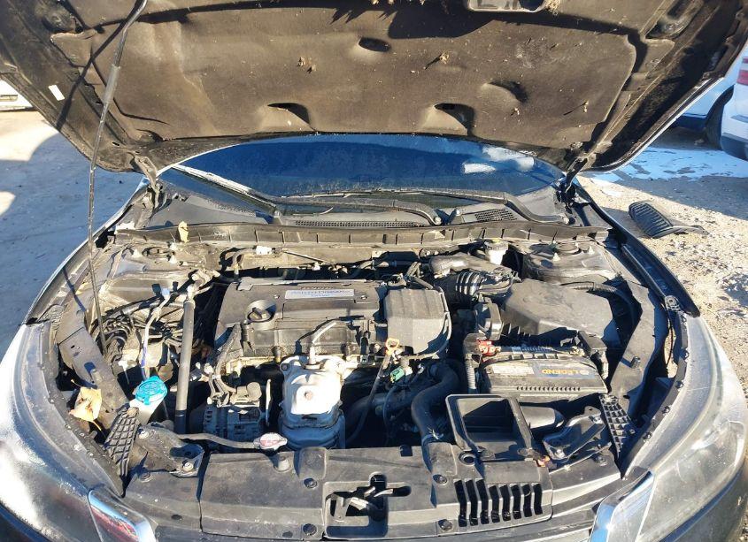 Photo 10 of 2015 Honda Accord LX (VIN 1HGCR2F30FA269474)