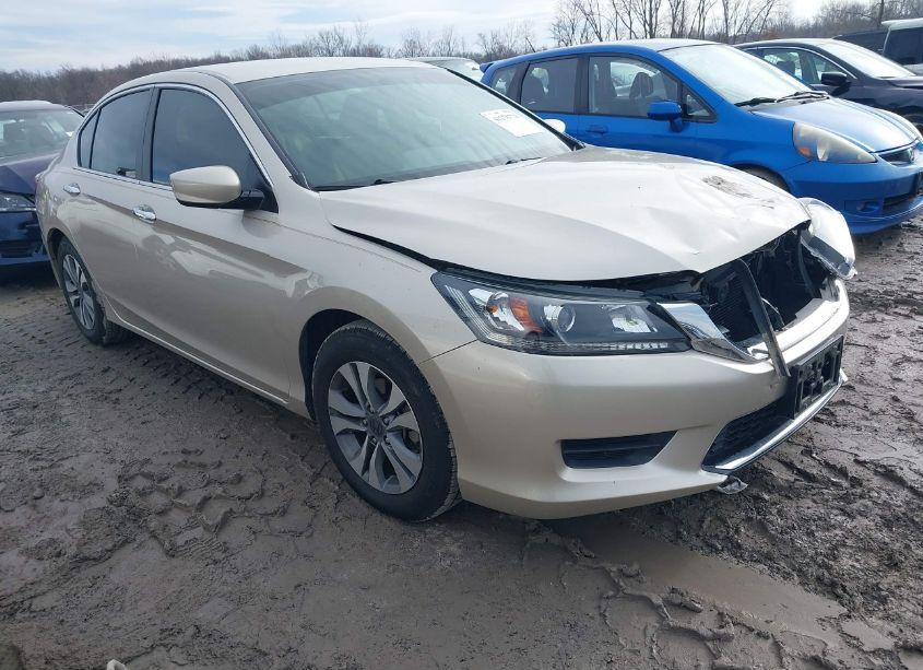 2015 Honda Accord LX (VIN 1HGCR2F30FA275291) main photo