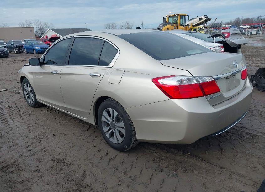 Photo 3 of 2015 Honda Accord LX (VIN 1HGCR2F30FA275291)
