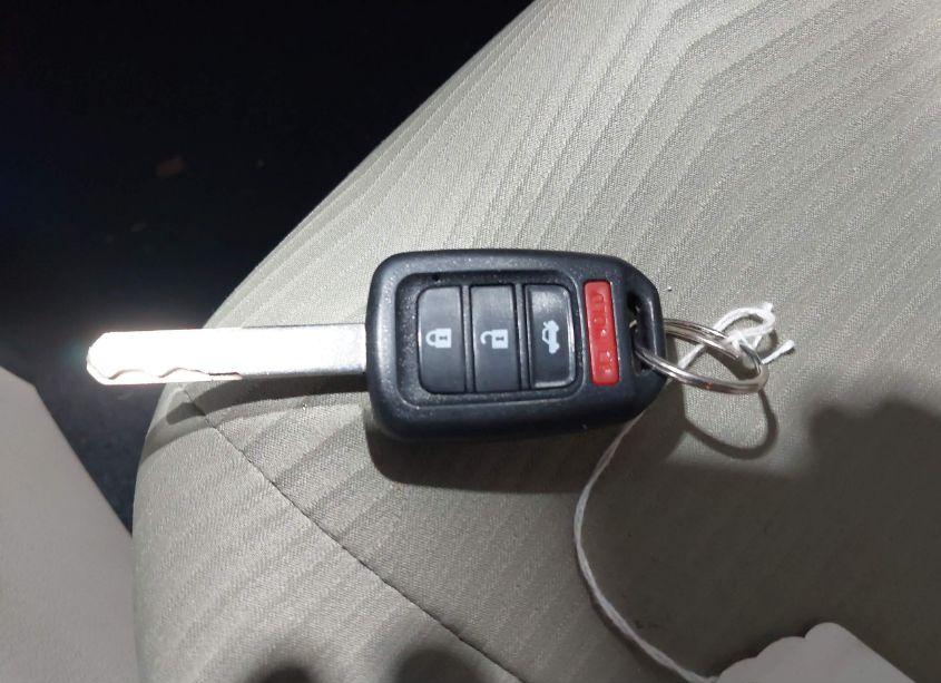 Photo 11 of 2016 Honda Accord LX (VIN 1HGCR2F30GA008153)