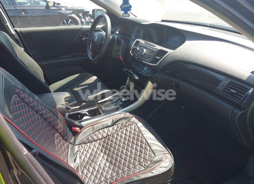 Photo 5 of 2016 Honda Accord LX (VIN 1HGCR2F30GA010808)