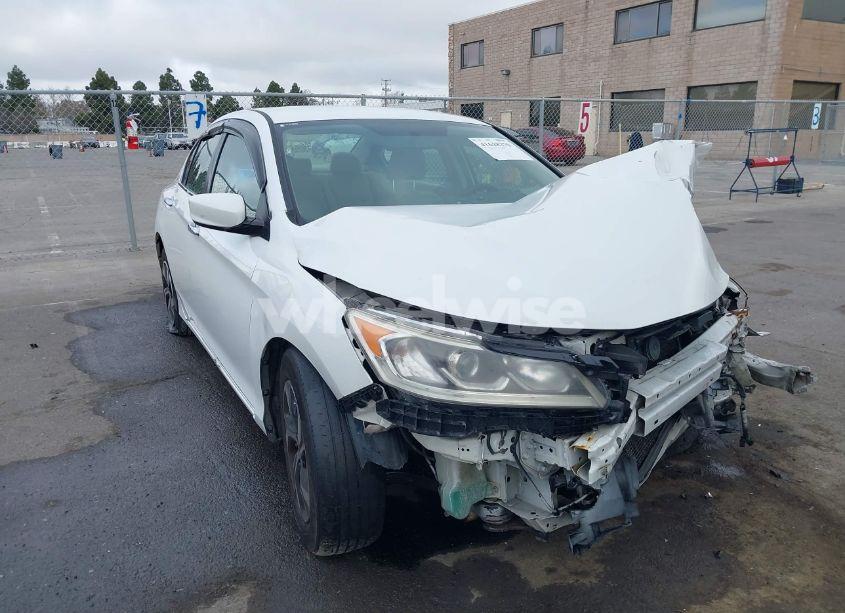 2016 Honda Accord LX (VIN 1HGCR2F30GA041895) main photo