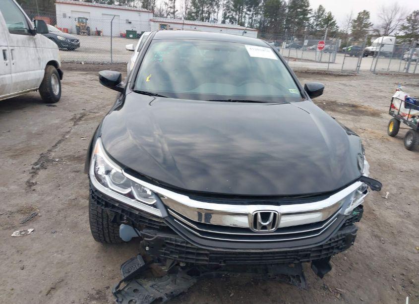 Photo 12 of 2016 Honda Accord LX (VIN 1HGCR2F30GA073567)