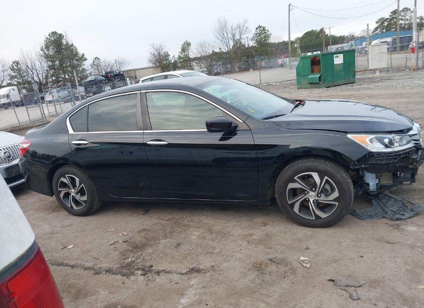 Photo 13 of 2016 Honda Accord LX (VIN 1HGCR2F30GA073567)