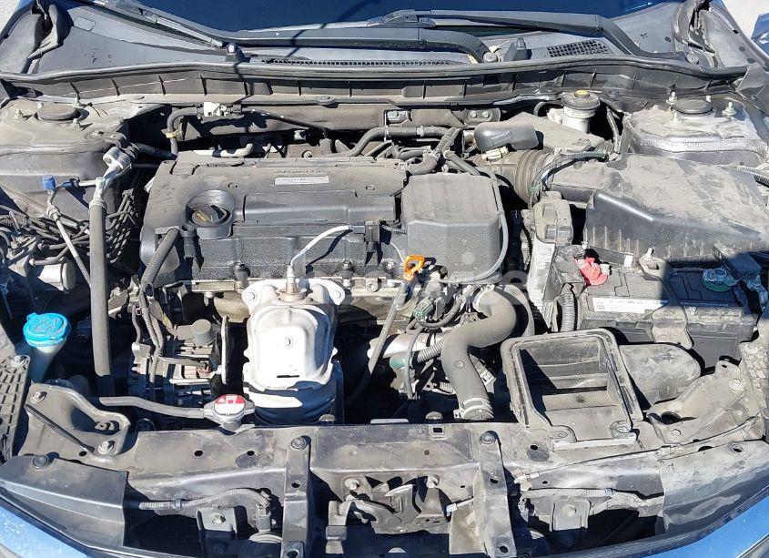 Photo 10 of 2016 Honda Accord LX (VIN 1HGCR2F30GA088344)