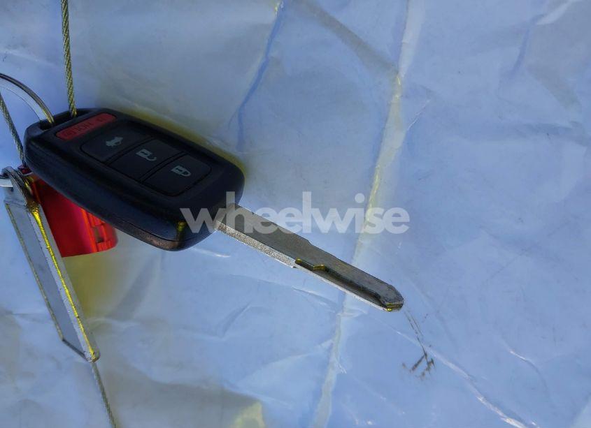 Photo 11 of 2016 Honda Accord LX (VIN 1HGCR2F30GA088344)