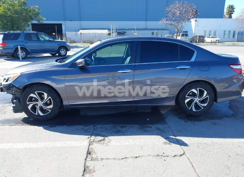 Photo 15 of 2016 Honda Accord LX (VIN 1HGCR2F30GA088344)
