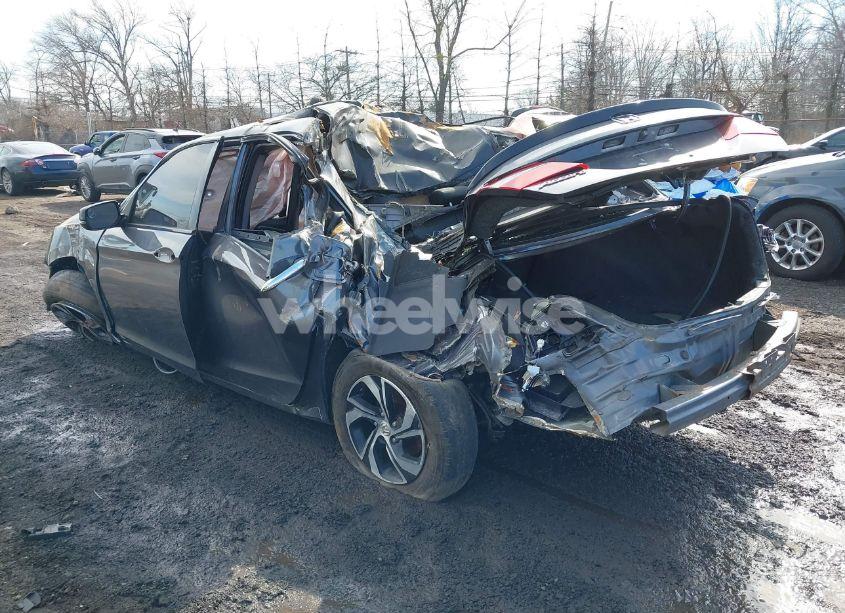 Photo 3 of 2016 Honda Accord LX (VIN 1HGCR2F30GA109273)