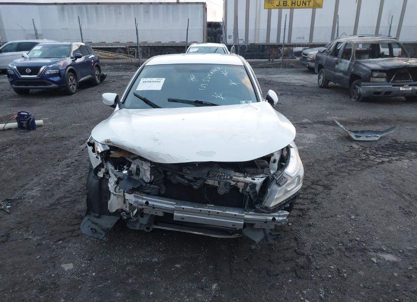 Photo 13 of 2016 Honda Accord LX (VIN 1HGCR2F30GA150597)