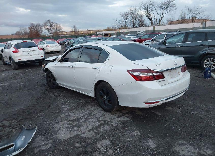Photo 3 of 2016 Honda Accord LX (VIN 1HGCR2F30GA150597)