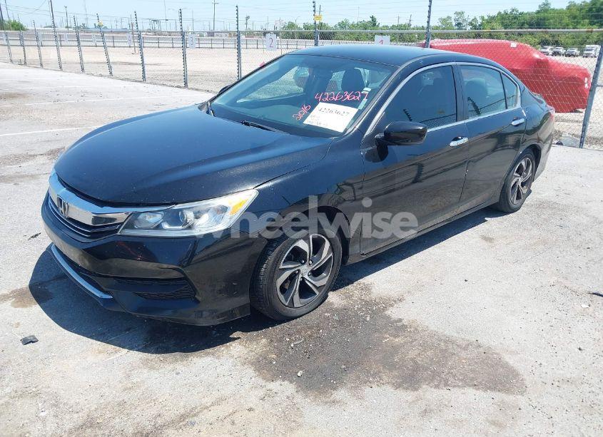 Photo 2 of 2016 Honda Accord LX (VIN 1HGCR2F30GA184359)