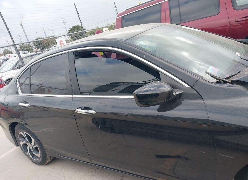 Photo 14 of 2016 Honda Accord LX (VIN 1HGCR2F30GA222298)