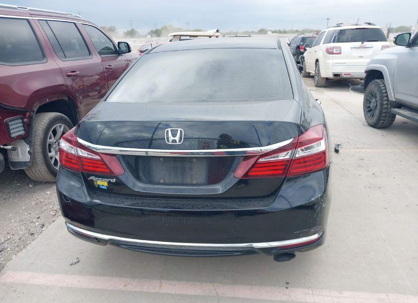 Photo 17 of 2016 Honda Accord LX (VIN 1HGCR2F30GA222298)