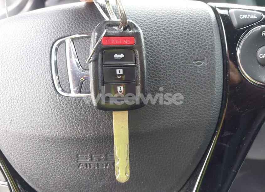 Photo 11 of 2017 Honda Accord LX (VIN 1HGCR2F30HA015573)