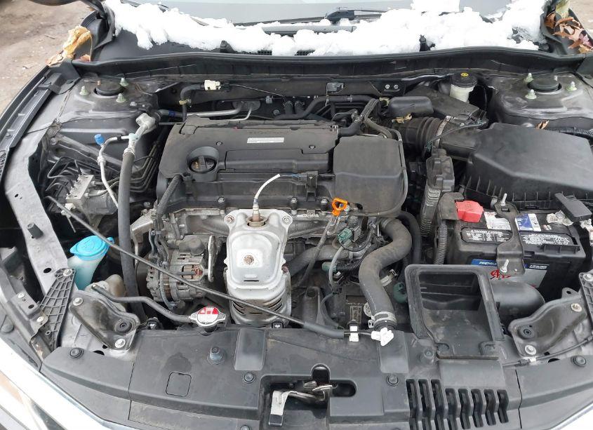 Photo 10 of 2017 Honda Accord LX (VIN 1HGCR2F30HA023575)