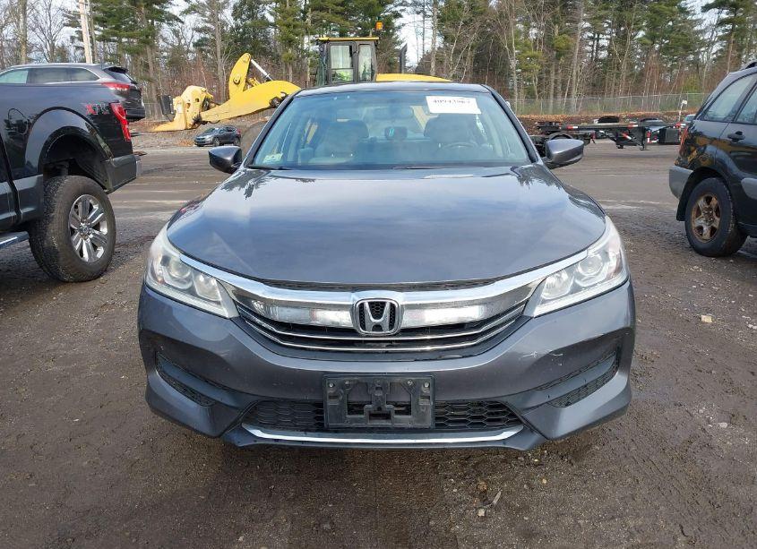 Photo 13 of 2017 Honda Accord LX (VIN 1HGCR2F30HA054342)