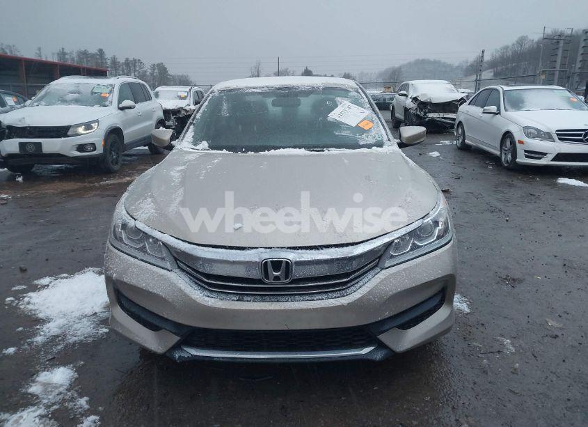 Photo 12 of 2017 Honda Accord LX (VIN 1HGCR2F30HA075739)