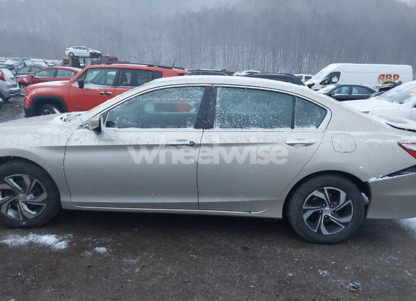 Photo 14 of 2017 Honda Accord LX (VIN 1HGCR2F30HA075739)