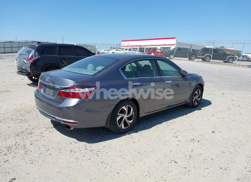 Photo 4 of 2017 Honda Accord LX (VIN 1HGCR2F30HA149127)