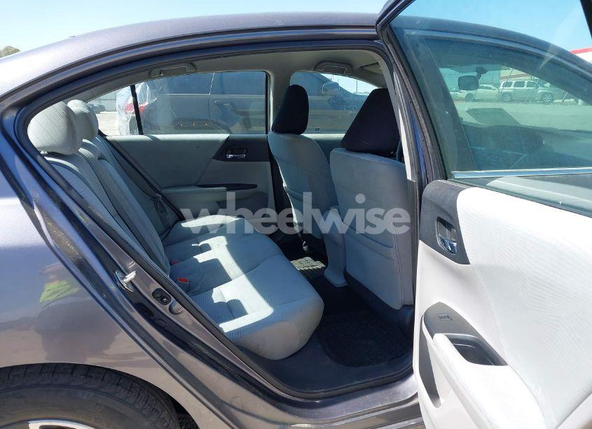 Photo 8 of 2017 Honda Accord LX (VIN 1HGCR2F30HA149127)