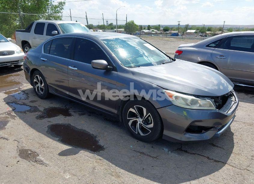 2017 Honda Accord LX (VIN 1HGCR2F30HA152383) main photo