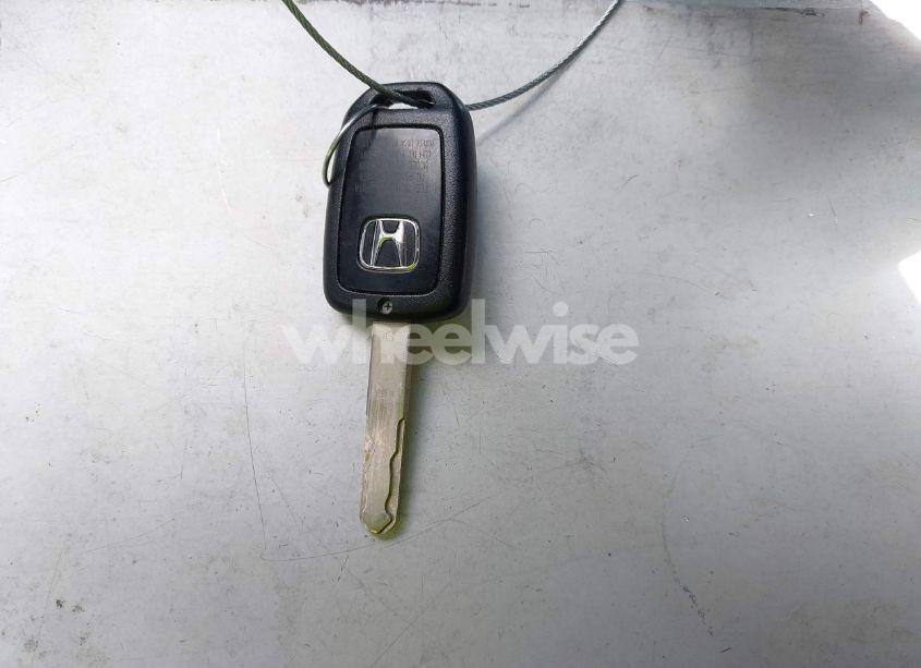 Photo 11 of 2017 Honda Accord LX (VIN 1HGCR2F30HA152383)