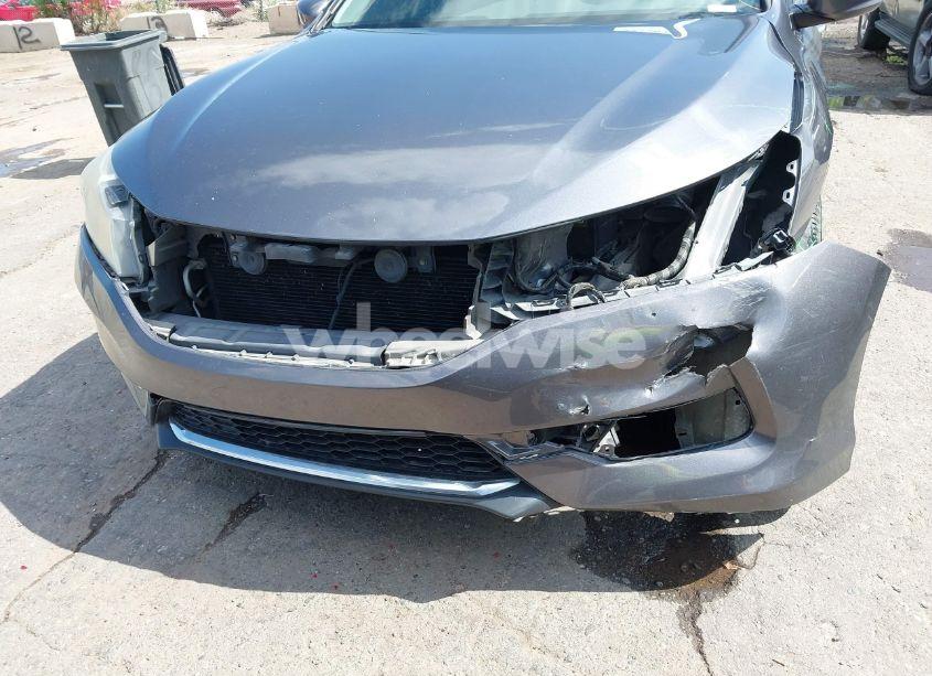 Photo 18 of 2017 Honda Accord LX (VIN 1HGCR2F30HA152383)