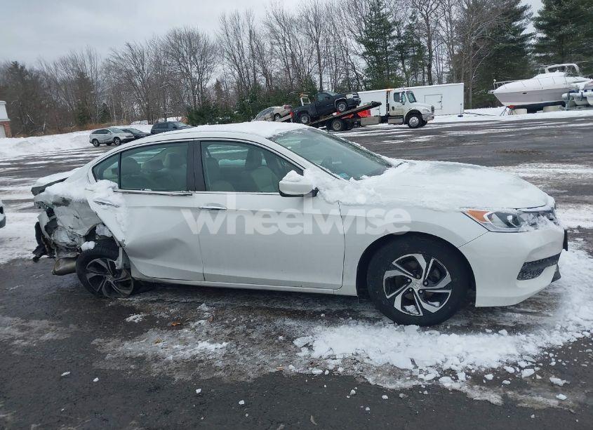 Photo 12 of 2017 Honda Accord LX (VIN 1HGCR2F30HA169166)