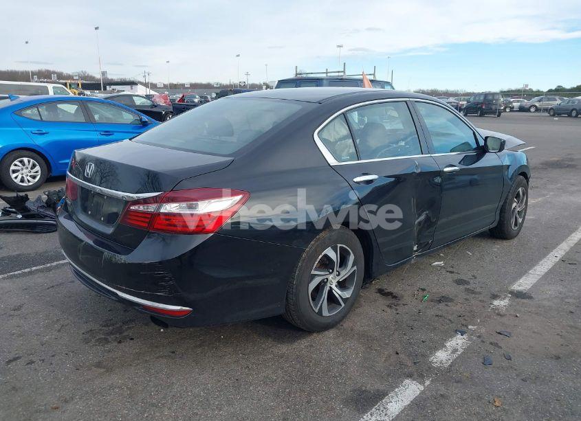 Photo 4 of 2017 Honda Accord LX (VIN 1HGCR2F30HA186064)
