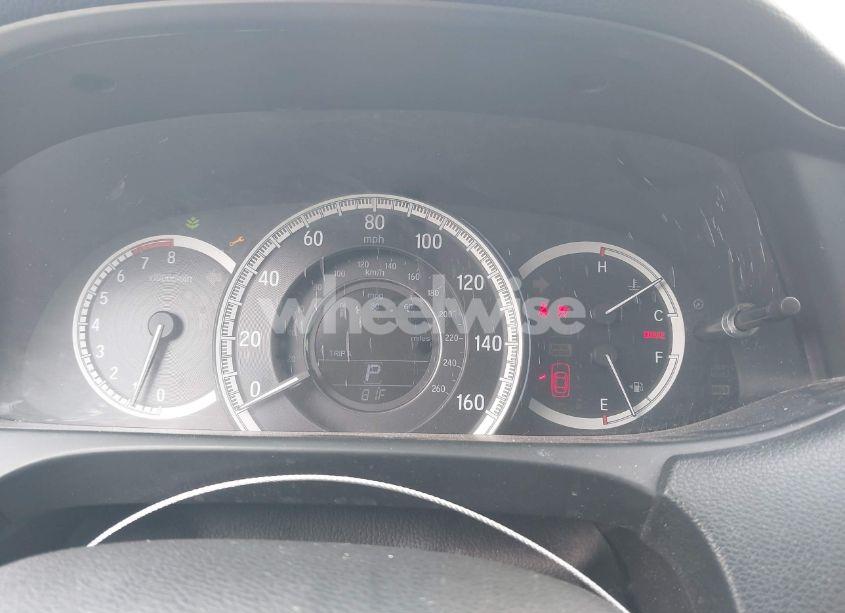 Photo 16 of 2017 Honda Accord LX (VIN 1HGCR2F30HA193080)