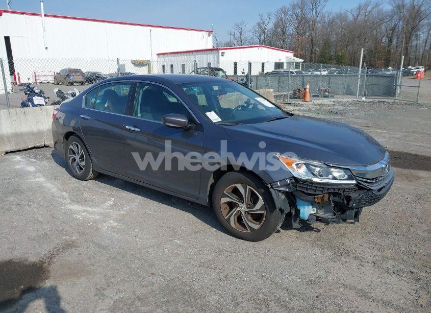 2017 Honda Accord LX (VIN 1HGCR2F30HA195167) main photo
