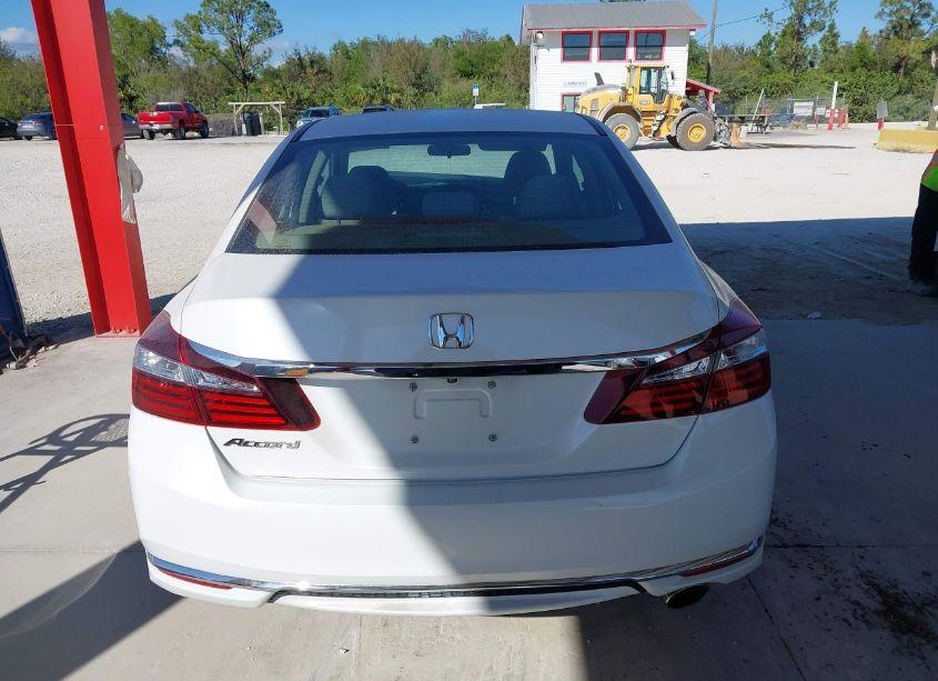 Photo 17 of 2017 Honda Accord LX (VIN 1HGCR2F30HA210721)