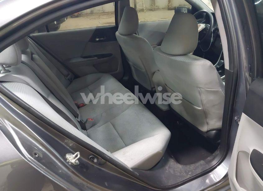 Photo 8 of 2017 Honda Accord LX (VIN 1HGCR2F30HA246165)