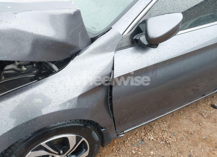 Photo 20 of 2017 Honda Accord LX (VIN 1HGCR2F30HA253200)