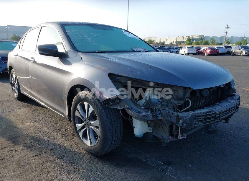 2013 Honda Accord LX (VIN 1HGCR2F31DA005323) main photo