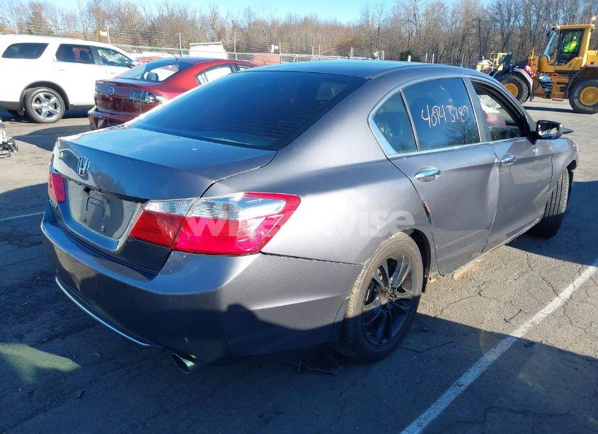 Photo 4 of 2013 Honda Accord LX (VIN 1HGCR2F31DA005550)