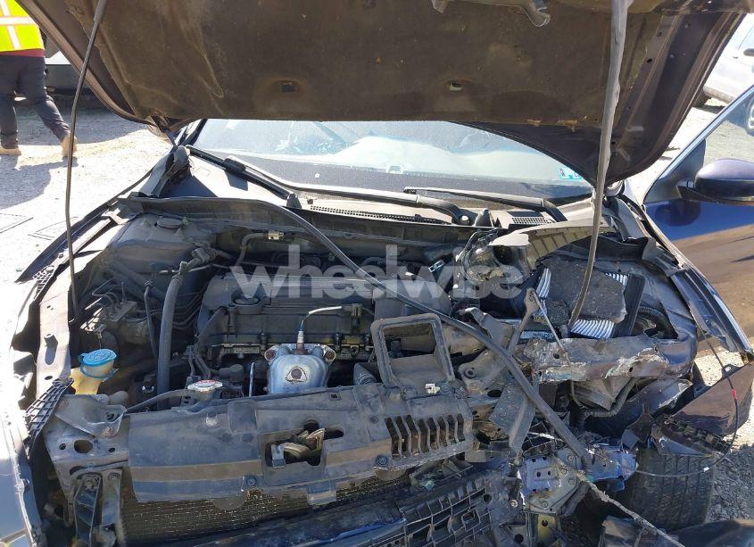 Photo 10 of 2013 Honda Accord LX (VIN 1HGCR2F31DA054540)