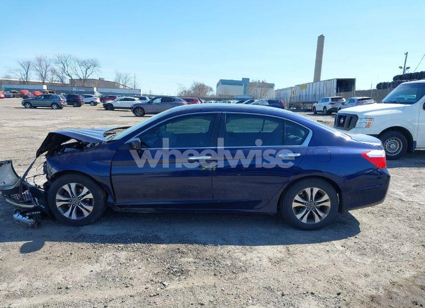 Photo 15 of 2013 Honda Accord LX (VIN 1HGCR2F31DA054540)