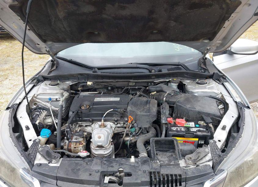 Photo 10 of 2013 Honda Accord LX (VIN 1HGCR2F31DA071659)