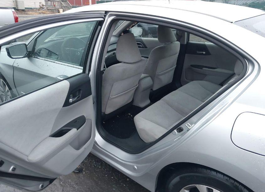 Photo 8 of 2013 Honda Accord LX (VIN 1HGCR2F31DA161183)