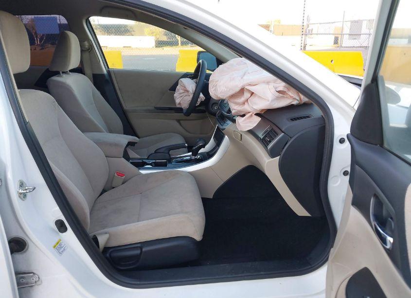 Photo 5 of 2013 Honda Accord LX (VIN 1HGCR2F31DA187122)