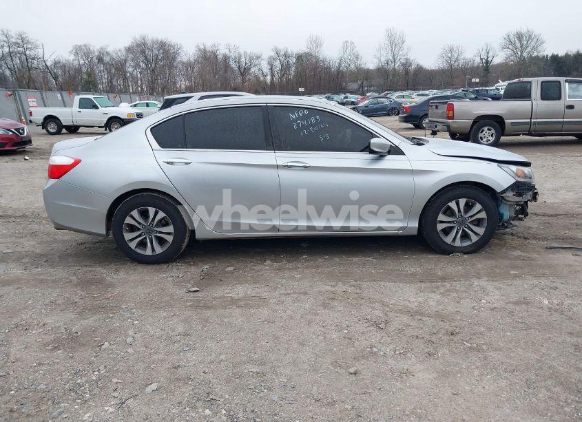 Photo 13 of 2013 Honda Accord LX (VIN 1HGCR2F31DA206137)
