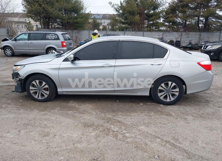 Photo 14 of 2013 Honda Accord LX (VIN 1HGCR2F31DA206137)